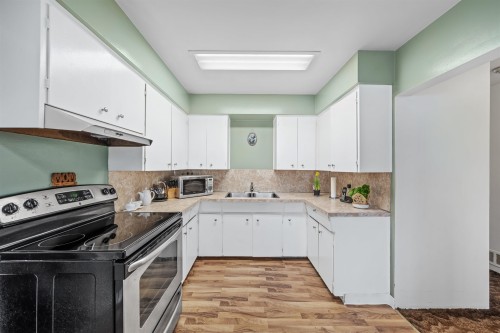 3115 49 Avenue E, Vancouver, BC 