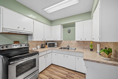 3115 49 Avenue E, Vancouver, BC 