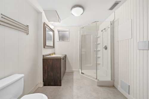 3115 49 Avenue E, Vancouver, BC 