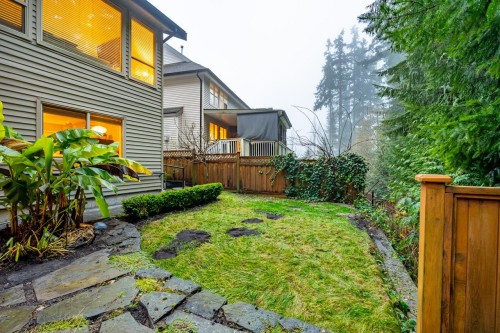 30 Hawthorn Drive, Port Moody, BC 