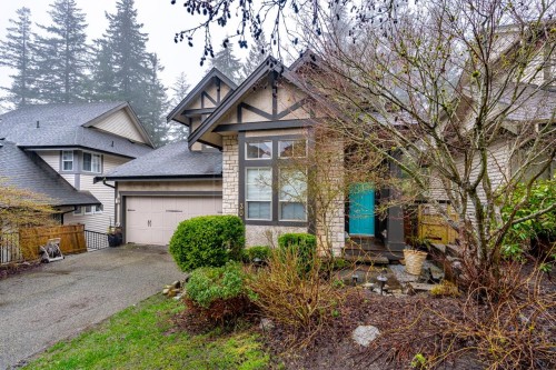 30 Hawthorn Drive, Port Moody, BC 