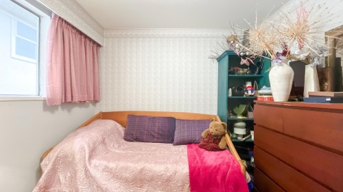 2810 31St Avenue W, Vancouver, BC 