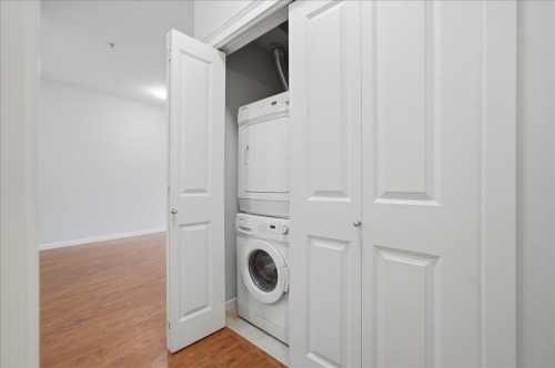 207-22858 Lougheed Highway, Maple Ridge, BC 