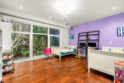 388 Hidhurst Place, West Vancouver, BC 