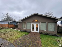 3040 Armada Street  Coquitlam, BC V3C 3S3