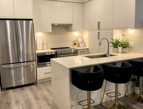 405-700 Clarke Road  Coquitlam, BC V3J 0K5