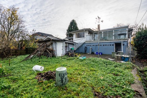 3205 3Rd Avenue E, Vancouver, BC 