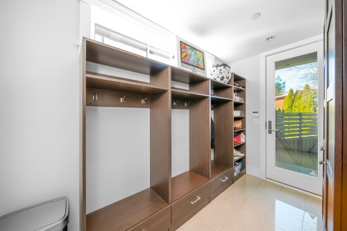 4333 Kevin Place, Vancouver, BC 