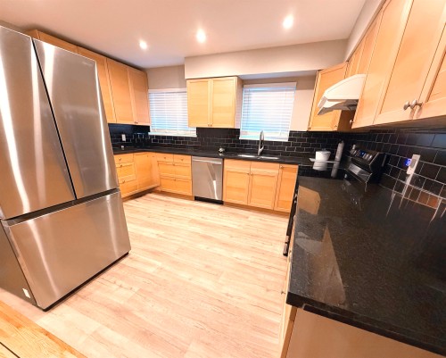 4882 Moss Street, Vancouver, BC 