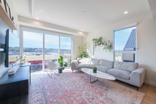 19-6340 Market Avenue  Delta, BC V4L 0B1