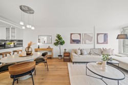 809-518 Moberly Road  Vancouver, BC V5Z 4G3