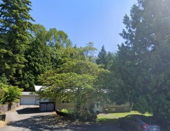 733 Shaw Avenue  Coquitlam, BC V3K 2R7