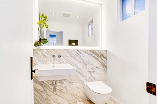 6371 London Road, Richmond, BC 