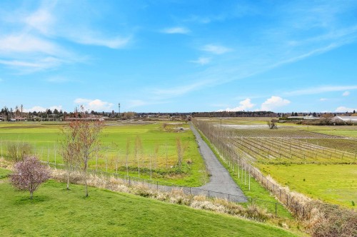 6371 London Road, Richmond, BC 