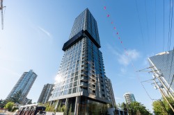 2108-5987 Wilson Avenue Burnaby, BC V5H 0L7