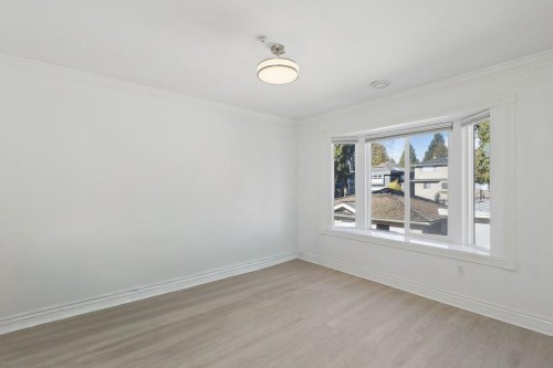 2709 37Th Avenue W, Vancouver, BC 