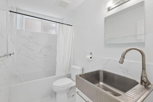 2709 37Th Avenue W, Vancouver, BC 