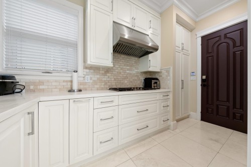 3676 28Th Avenue W, Vancouver, BC 