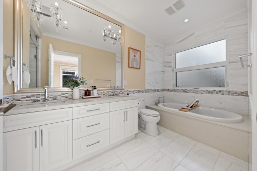 3676 28Th Avenue W, Vancouver, BC 