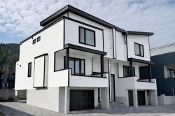 1006 Phare Crescent Pemberton, BC V0N 2L0