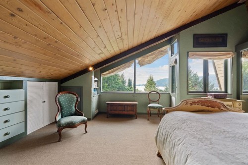 6035 Eagleridge Drive, West Vancouver, BC 