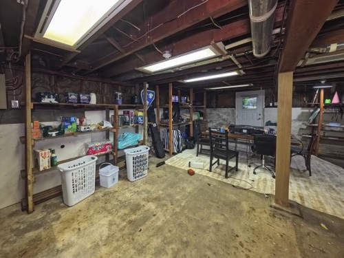 5570 Balaclava Street, Vancouver, BC 