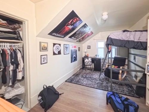 5570 Balaclava Street, Vancouver, BC 