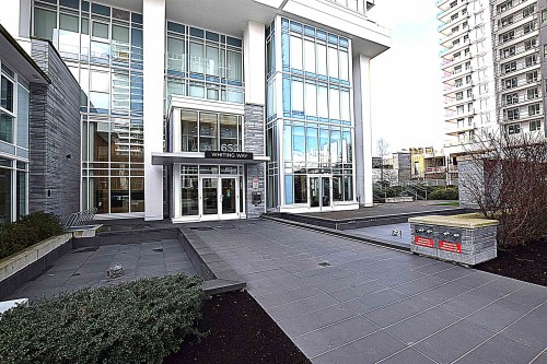 605-652 Whiting Way  Coquitlam, BC V3J 0K3