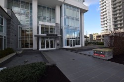 605-652 Whiting Way  Coquitlam, BC V3J 0K3