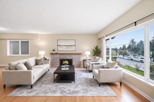 5679 Clinton Street  Burnaby, BC V5J 2M2