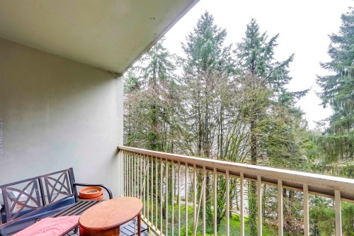 402-2024 Fullerton Avenue, North Vancouver, BC 