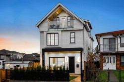 1-5306 Culloden Street  Vancouver, BC V5W 3R6
