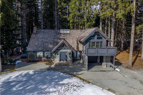 6725 Crabapple Drive  Whistler, BC V8E 0C5