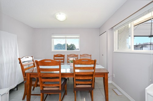 1818 Fraser Avenue, Port Coquitlam, BC 