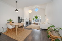 308-7633 St. Albans Road  Richmond, BC V6Y 3W7