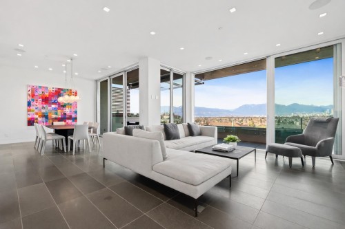 2705 30Th Avenue W, Vancouver, BC 