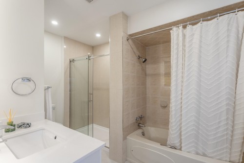 7362 Laburnum Street, Vancouver, BC 