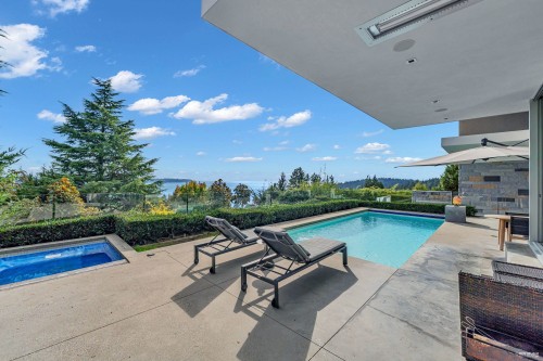 4313 Rockridge Road, West Vancouver, BC 