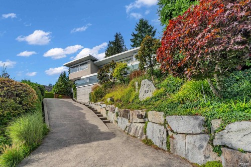 4313 Rockridge Road, West Vancouver, BC 
