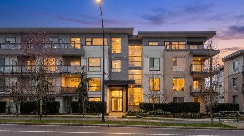 211-625 3rd Street E North Vancouver, BC V7L 1G6