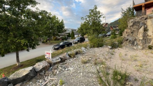 40876 The Crescent, Squamish, BC 