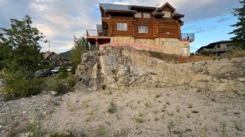40876 The Crescent, Squamish, BC 