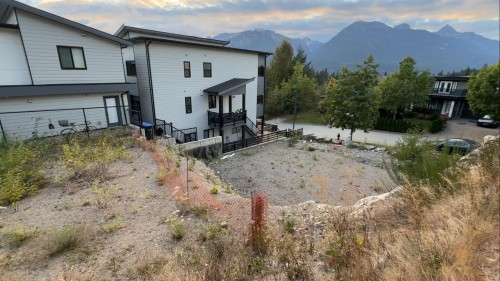 40876 The Crescent, Squamish, BC 