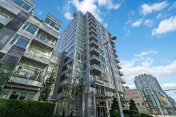 225-108 1st Avenue E Vancouver, BC V5T 0E3