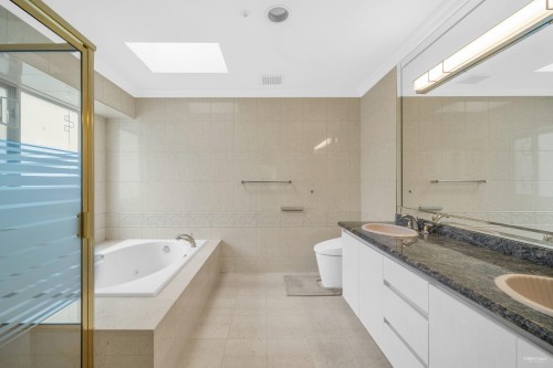 6081 Elm Street, Vancouver, BC 