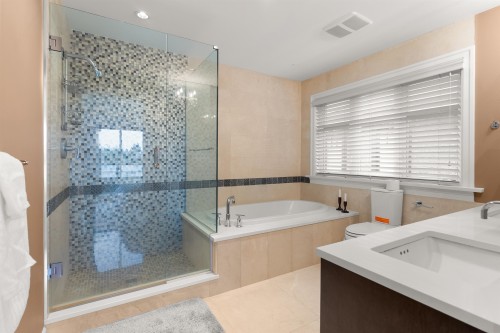 1041 58Th Avenue W, Vancouver, BC 