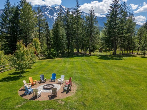 1470 Fraser Road, Pemberton, BC - Outdoor With View