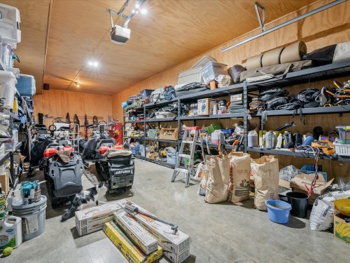 1470 Fraser Road, Pemberton, BC - Indoor