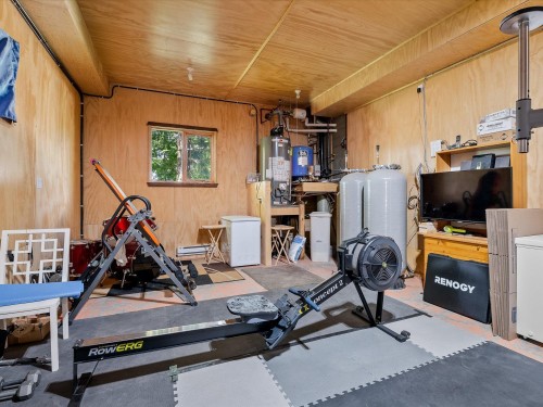 1470 Fraser Road, Pemberton, BC - Indoor Photo Showing Gym Room