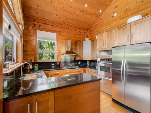 1470 Fraser Road, Pemberton, BC - Indoor Photo Showing Kitchen With Double Sink